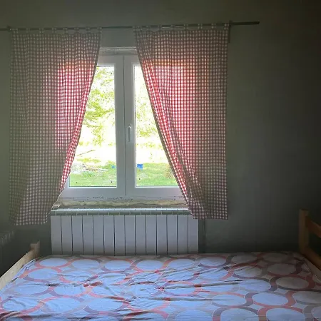 Hotel Vikendica - Vacation In Woods Left River *